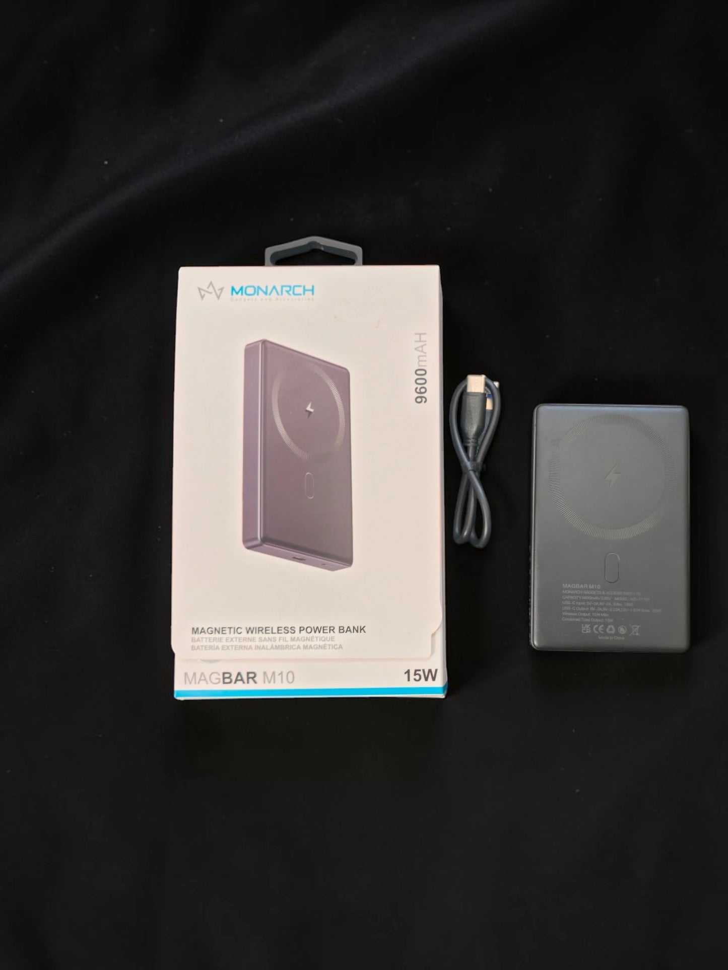 Monarch MagBar M10 – Baterie Externă Magnetică 9600mAh, Încărcare Wireless 15W