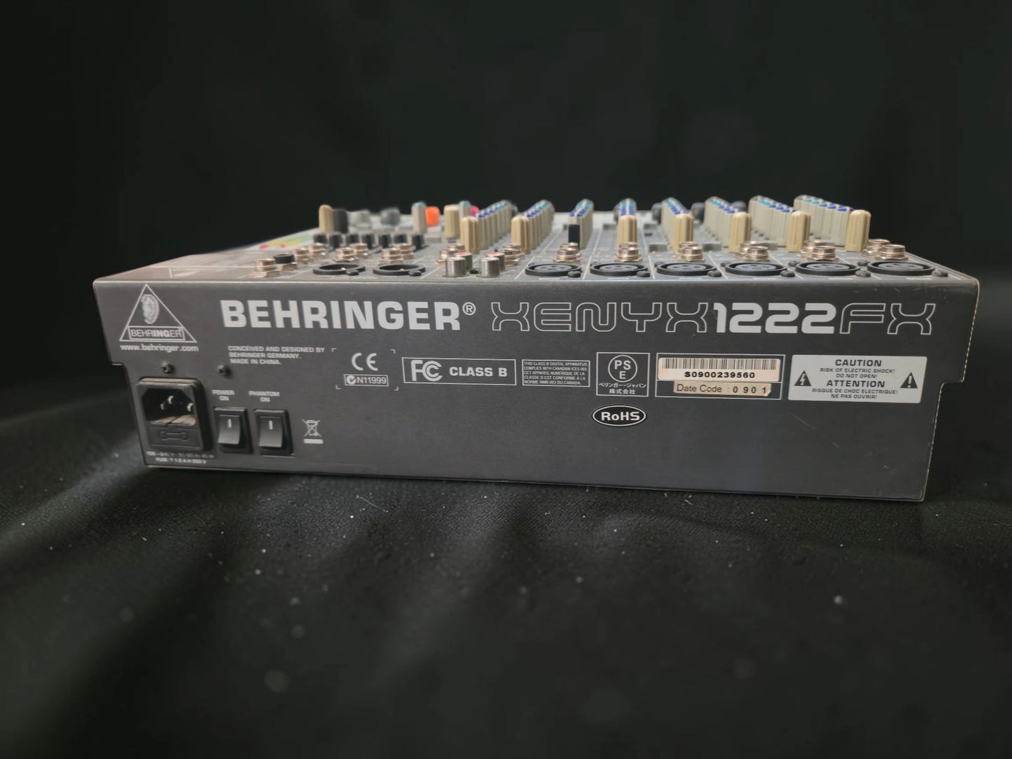 Behringer Xenyx 1222FX – Mixer Audio Profesional 12 Canale cu Efecte Digitale