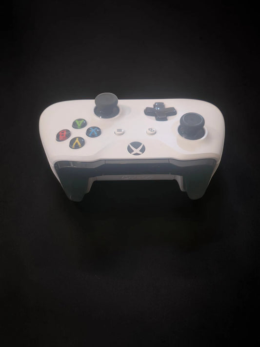Xbox One S 1TB Alb + Controller + Forza Horizon 4