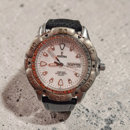 Ceas Festina Quartz Sport cu Dată și Zi – 100M Water Resist