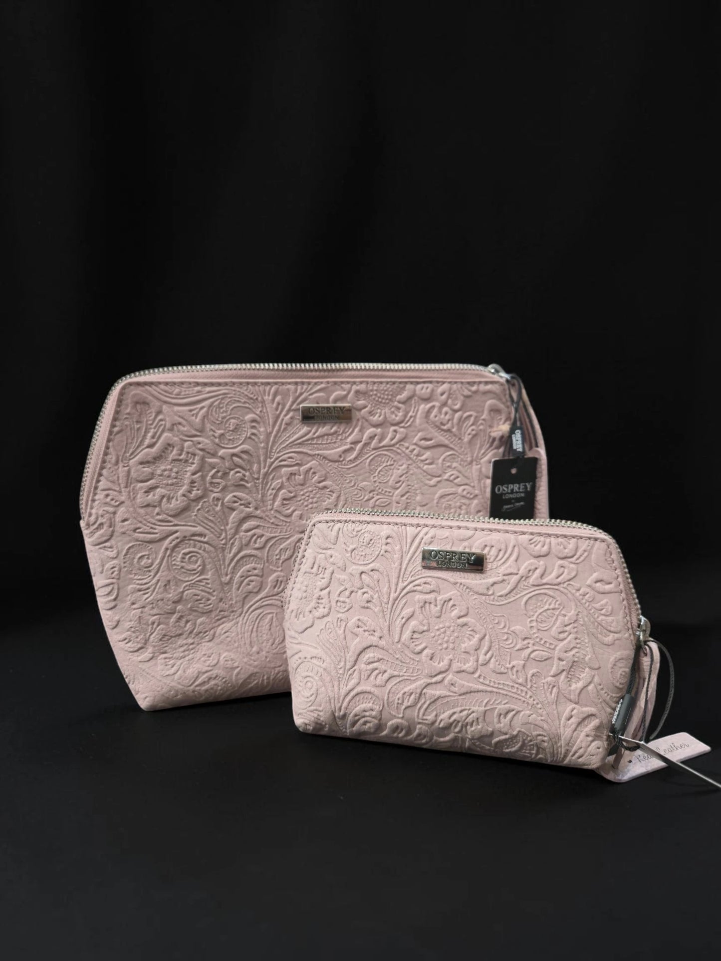 Set Osprey London "The Francesca" din Piele Naturală Embosată – Blush Pink, 2 Piese – Nou cu Etichete