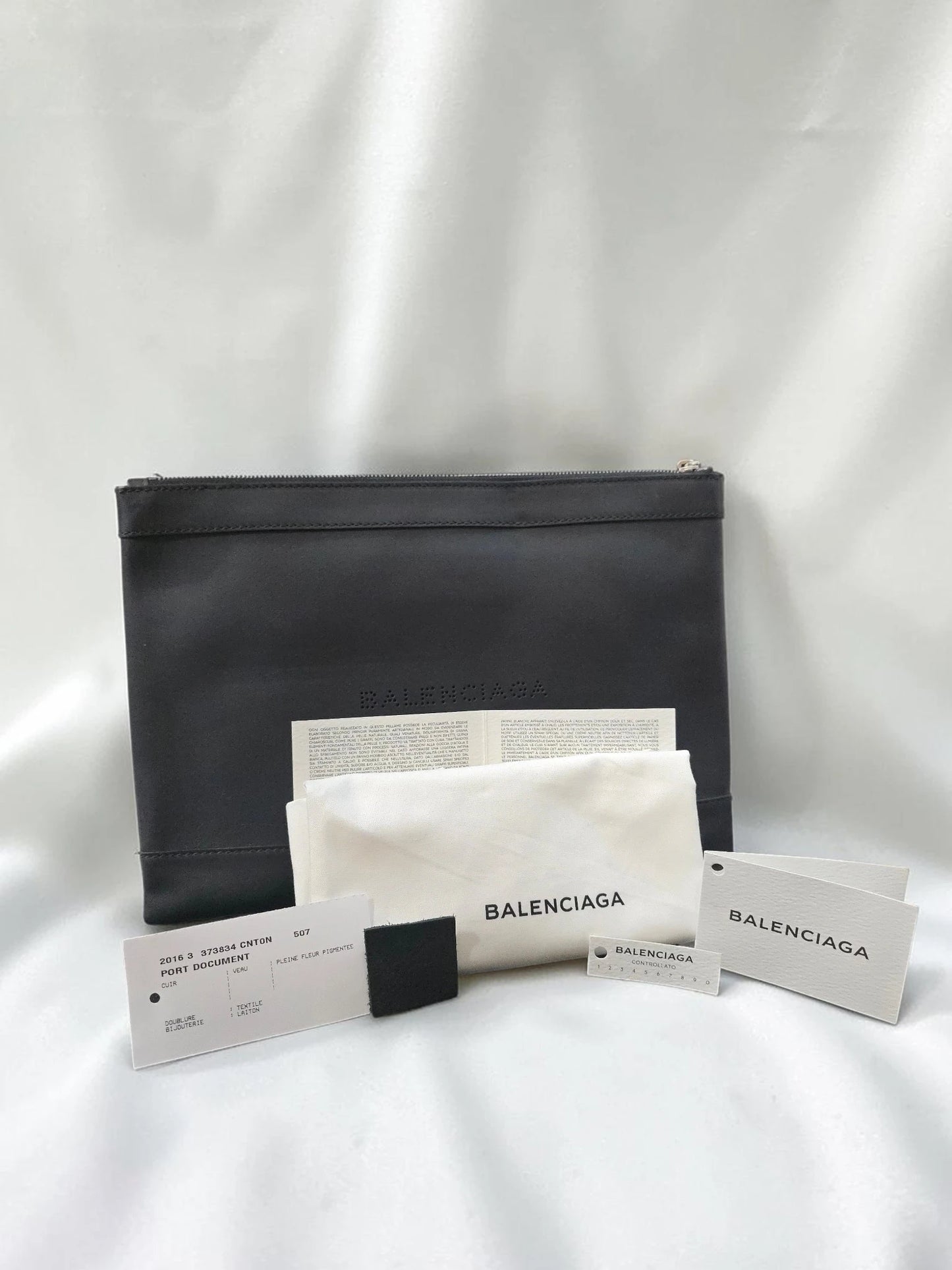 Balenciaga Navy Clip M Clutch / Port Documente din Piele – Negru – Made in Italy