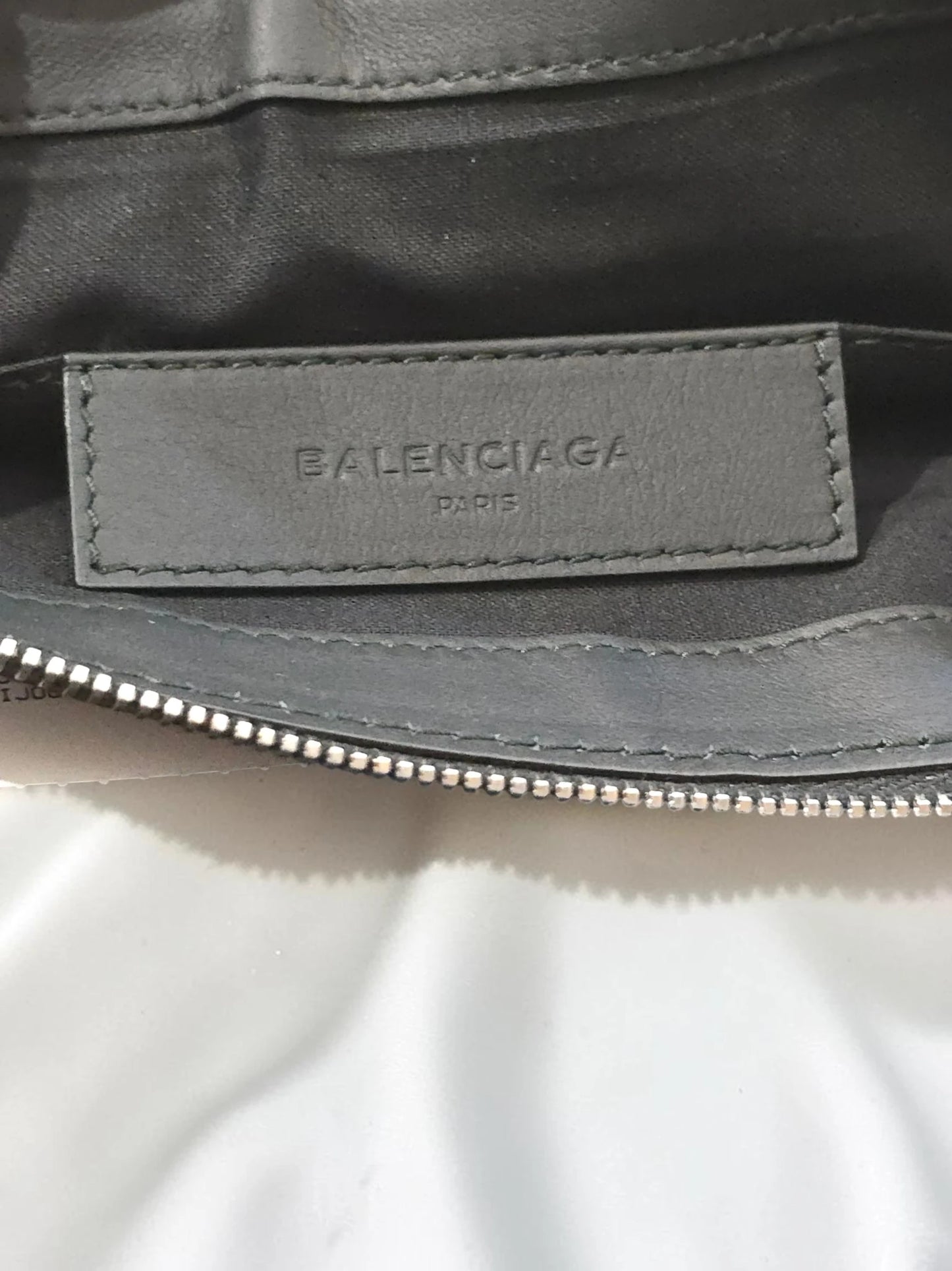 Balenciaga Navy Clip M Clutch / Port Documente din Piele – Negru – Made in Italy
