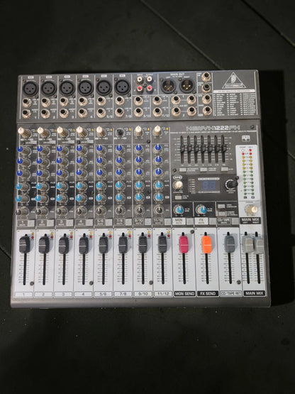 Behringer Xenyx 1222FX – Mixer Audio Profesional 12 Canale cu Efecte Digitale