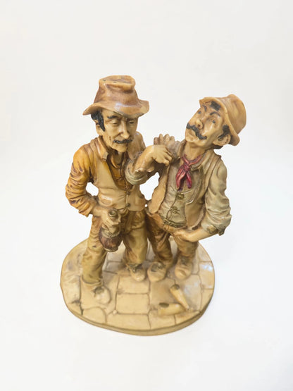 Statuetă Vintage F. Ingargiola „Drunk Friends” – Rășină, 26 cm