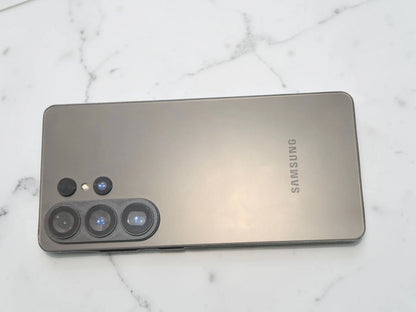 Samsung Galaxy S26 Ultra 1TB – Cu Cutie – Stare Ca Nouă