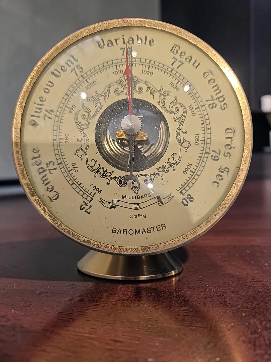 Barometru Aneroid Vintage Baromaster „Horse & Fan Tail” – Lemn Sculptat