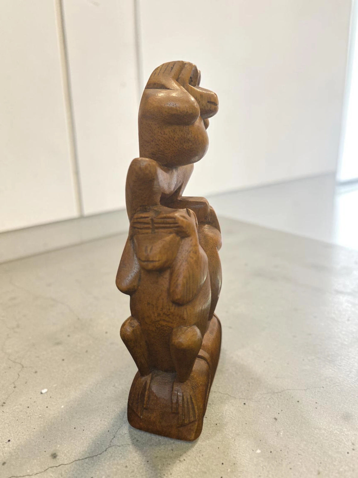 Figurină din Lemn Sculptată Manual – Cele Trei Maimuțe Înțelepte