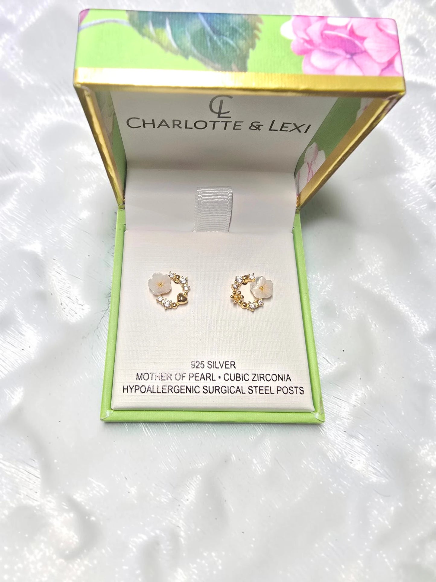 Cercei Delicați din Argint 925 cu Sidef și Zirconiu Cubic Model Floral