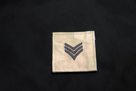 Epolete Militară Britanică – Grad Sergent (3 Chevroane)