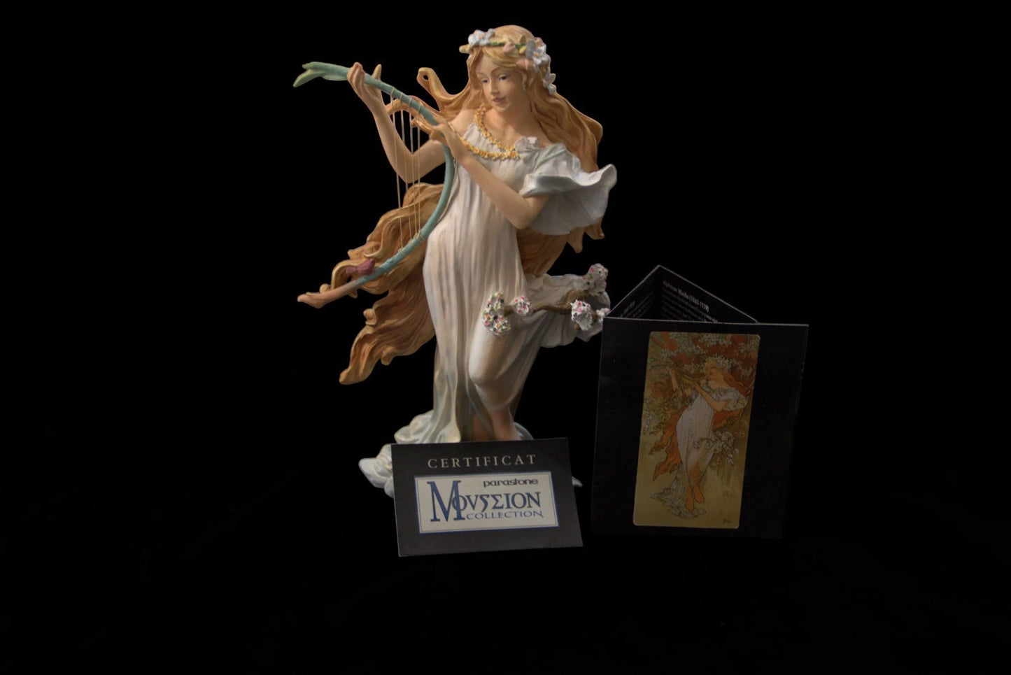 Figurină Parastone Museum Collection – Muză cu Harpă