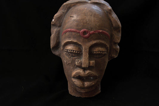 Sculptură Africană Tribală din Lemn