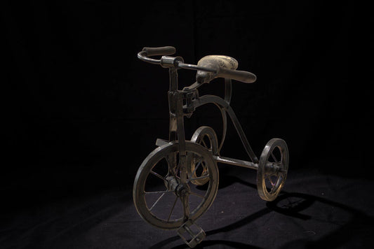 Tricicletă Vintage Decorativă din Metal – Model Clasic