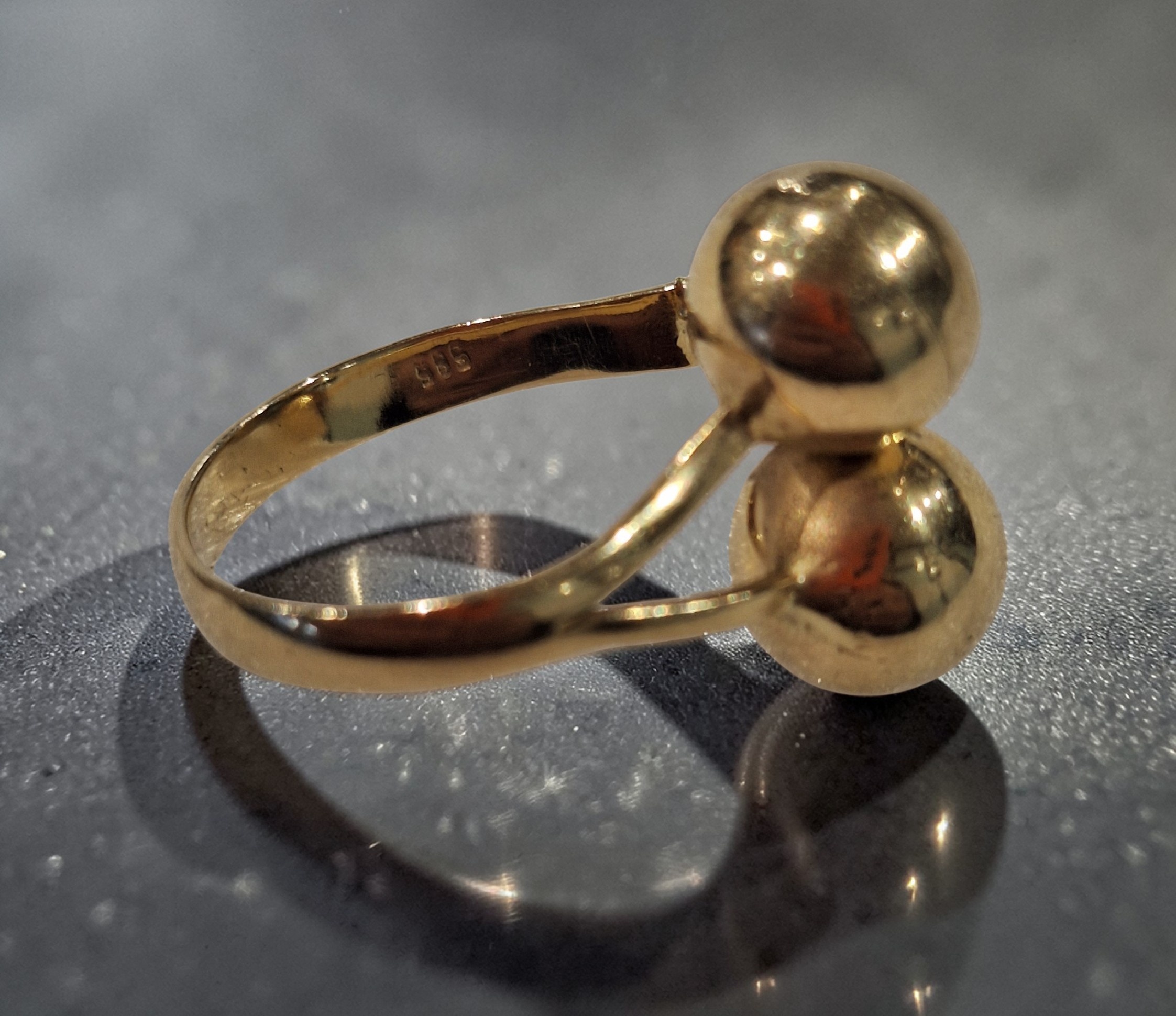 Inel Aur 14K Model Modern cu Sfere – 4,94g - imagine 2