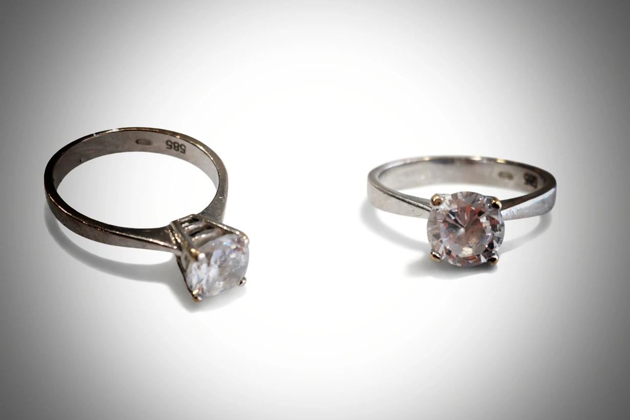 Inel Aur Alb 14K cu Piatră Tip Solitaire – 3g - imagine 3