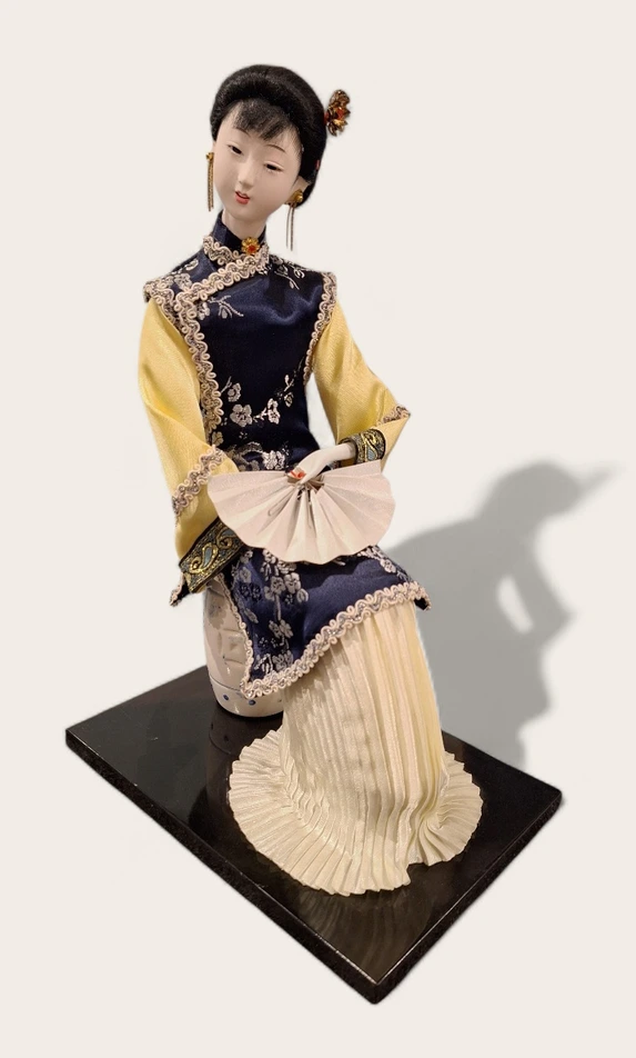 Statuetă chinezească decorativă – figură feminină elegantă, 34 cm - imagine 2