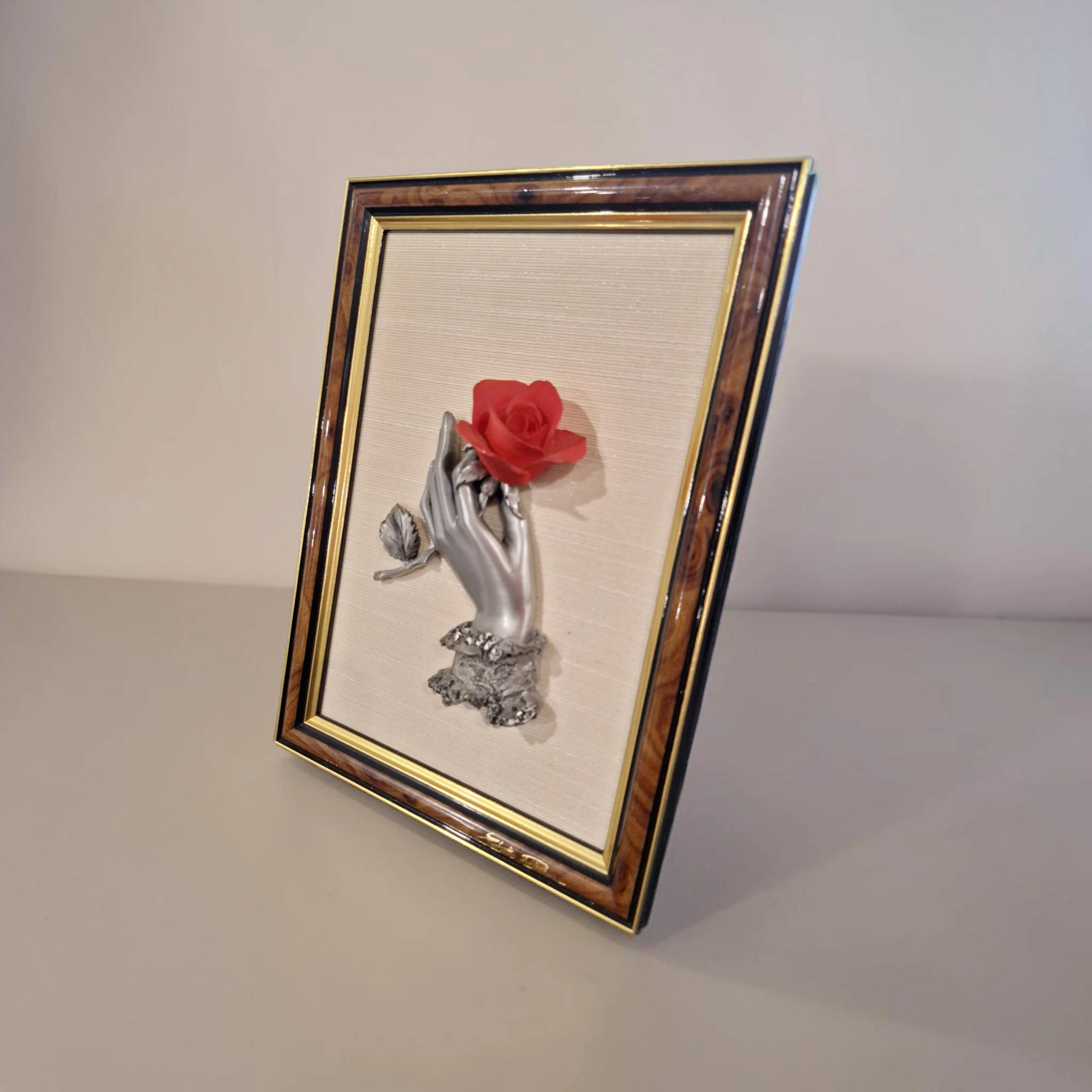 TABLOU DECORATIV LES ETAINS DU PRINCE – RELIEF 3D CU TRANDAFIR (15x20 cm) - imagine 2