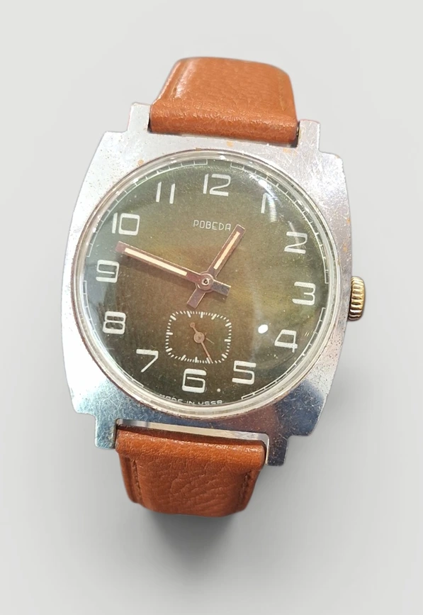 Ceas Pobeda mecanic vintage - imagine 3