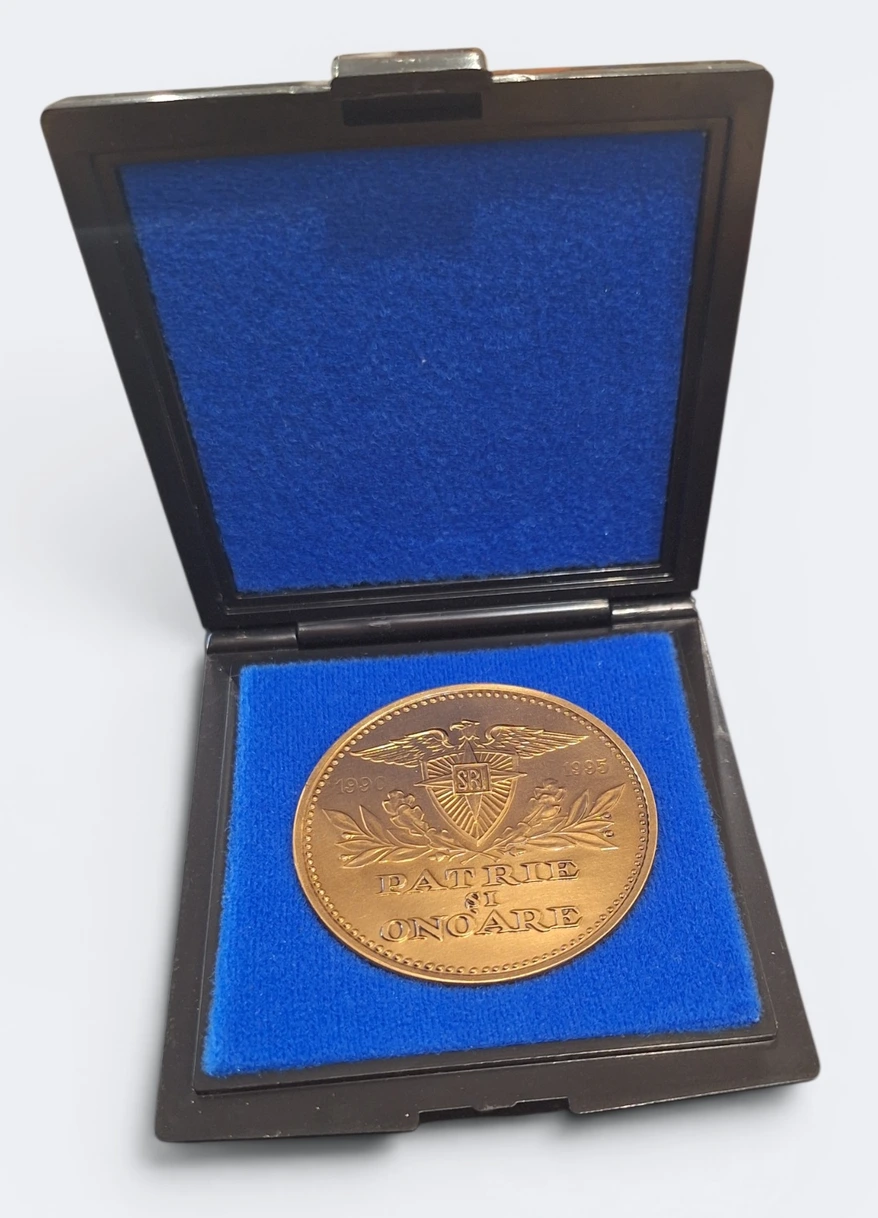 Medalie Comemorativă „Patrie și Onoare” 1990–1995 – Colecție Militară România - imagine 3