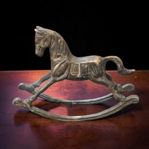 cal balansoar vintage metal decor rustic