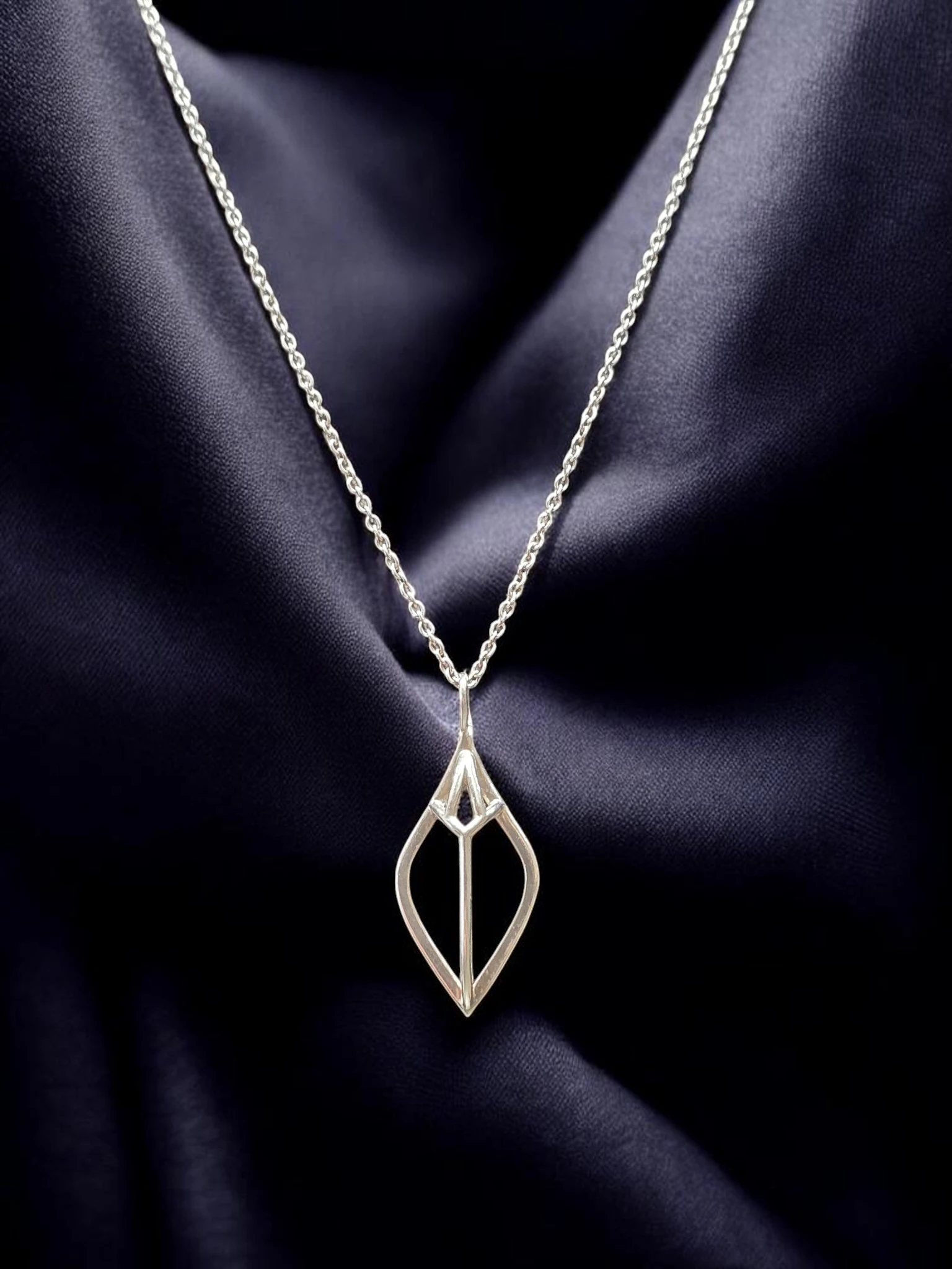 lănțișor din argint 925 cu pandantiv geometric elegant