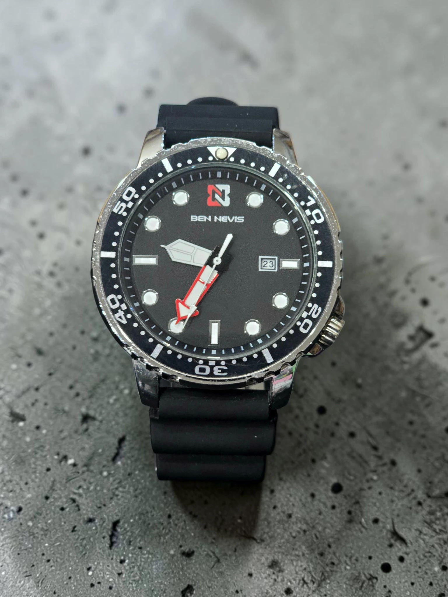 Ceas Ben Nevis Diver Style Black Red pentru Bărbați - imagine 2